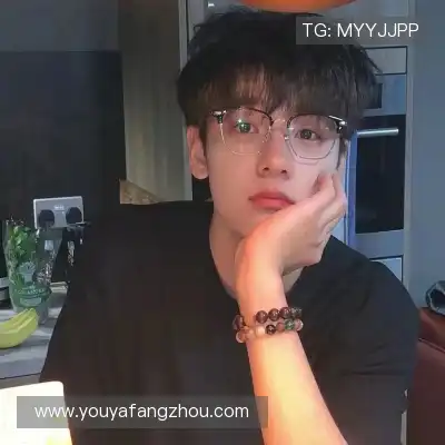 幸侃纯